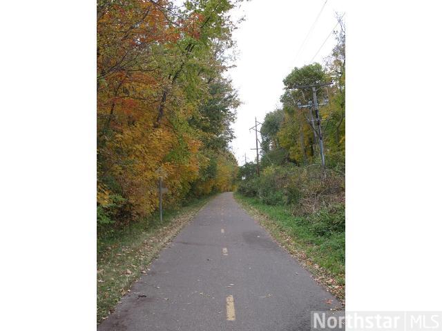 2192 Chateau Ln, Mound, MN 55364 photo 18