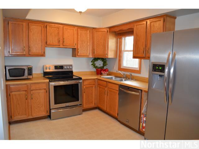 708 Baxter St N, Champlin, MN 55316 photo 5