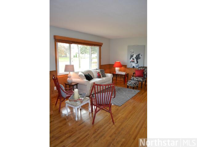 708 Baxter St N, Champlin, MN 55316 photo 2