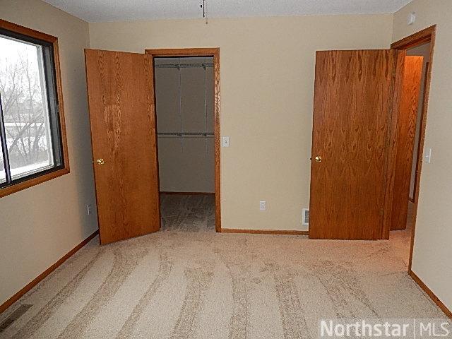 8519 S Pond Trl, Champlin, MN 55316 photo 3