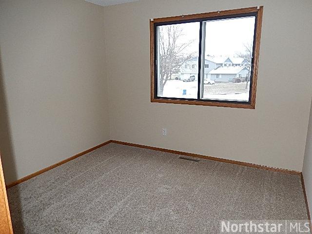 8519 S Pond Trl, Champlin, MN 55316 photo 5