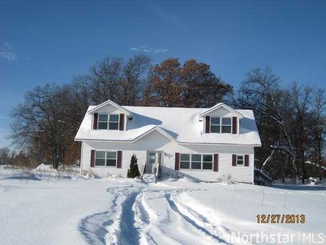 461 32nd Ave SW, Backus, MN 56435 photo 2