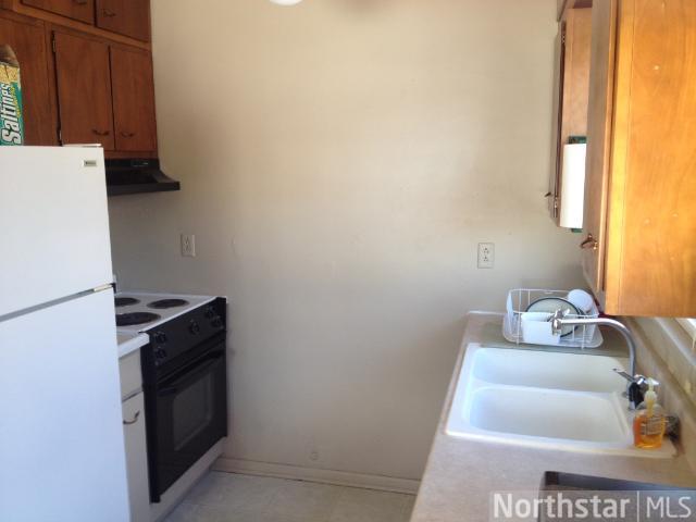 2213 Veterans Dr, Saint Cloud, MN 56303 photo 4