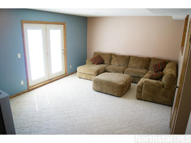 1003 3rd Se St, Faribault, MN 55021 photo 7