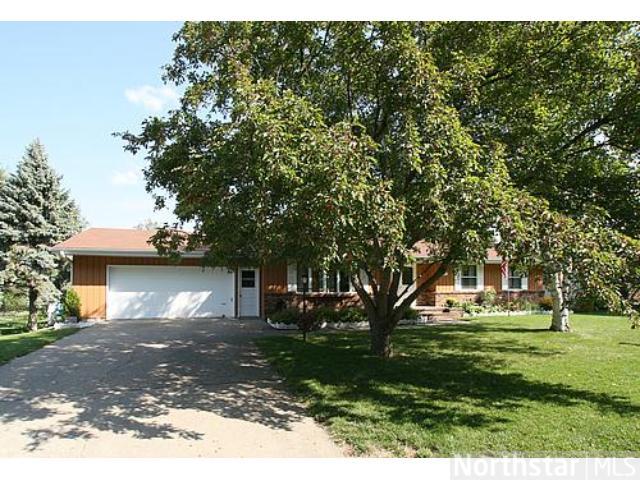 107 E Johnson St, River Falls, WI 54022 photo 11