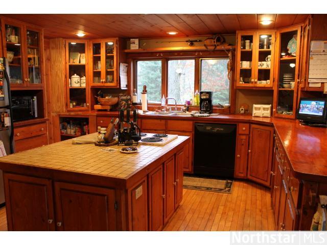 851 County 46 NW, Backus, MN 56435 photo 10