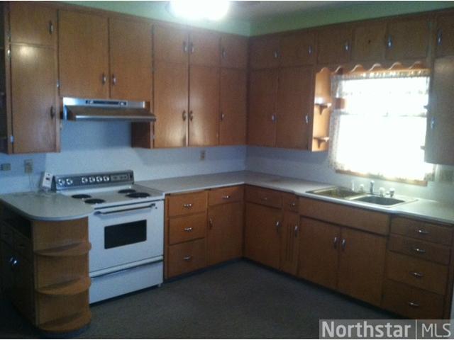 216 Main E St, Plato, MN 55370 photo 4