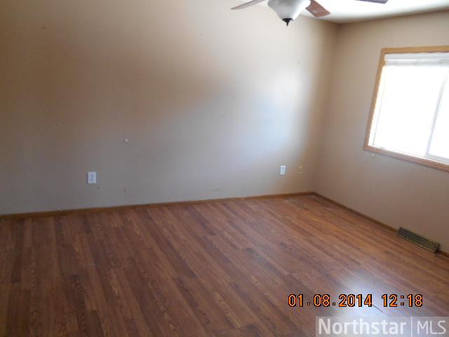 12852 Belle Aire Dr, Champlin, MN 55316 photo 5