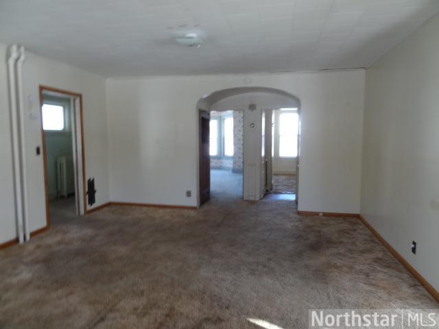 503 1st Nw St, Faribault, MN 55021 photo 3