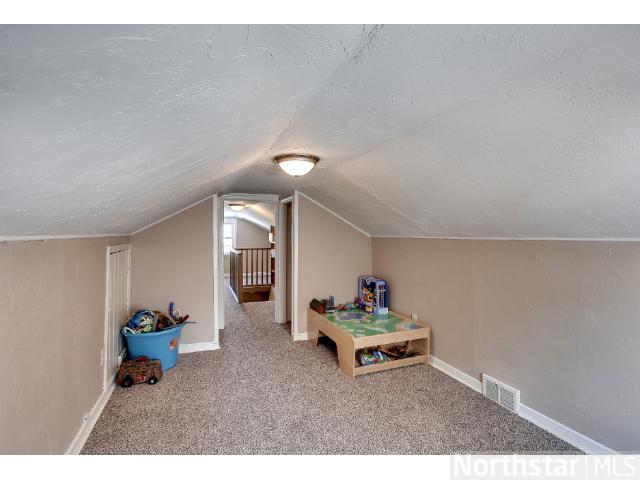 409 1st E St, Jordan, MN 55352 photo 10
