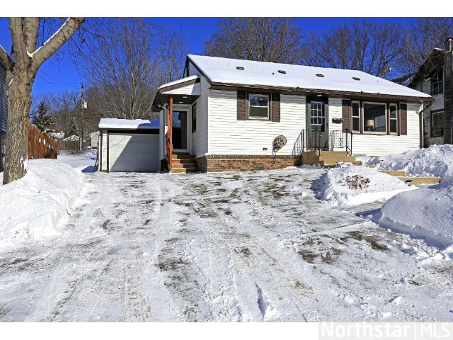 409 1st E St, Jordan, MN 55352 photo 1