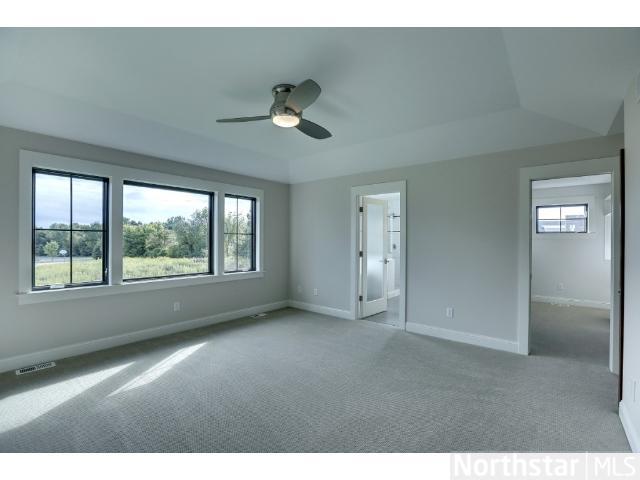 1065 Symphony Ln, Chaska, MN 55318 photo 9