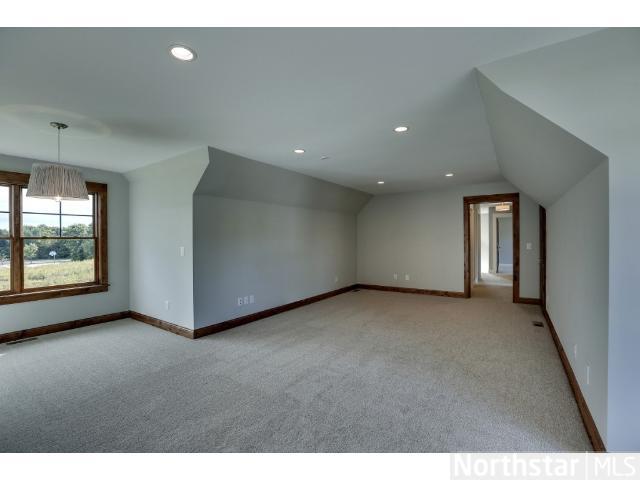 1065 Symphony Ln, Chaska, MN 55318 photo 4