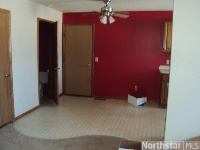 8439 S Pond Trl, Champlin, MN 55316 photo 6