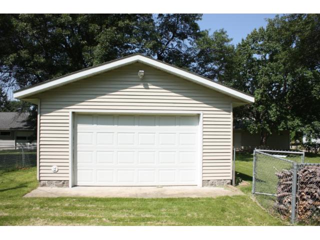 2123 Graydon Ave, Brainerd, MN 56401 photo 4
