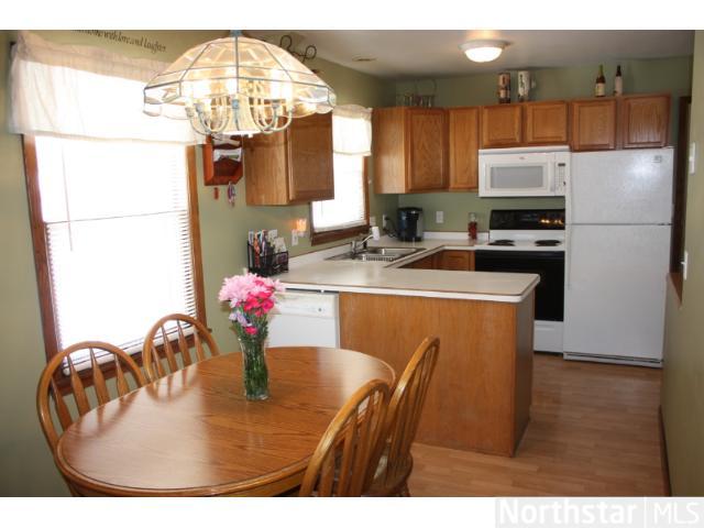 2123 Graydon Ave, Brainerd, MN 56401 photo 2