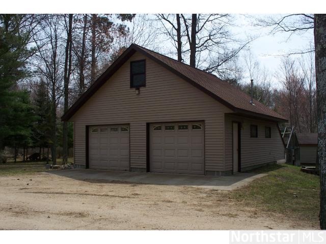 1362 3rd St NW, Backus, MN 56435 photo 4