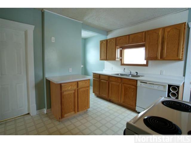 1202 Park St, Brainerd, MN 56401 photo 5