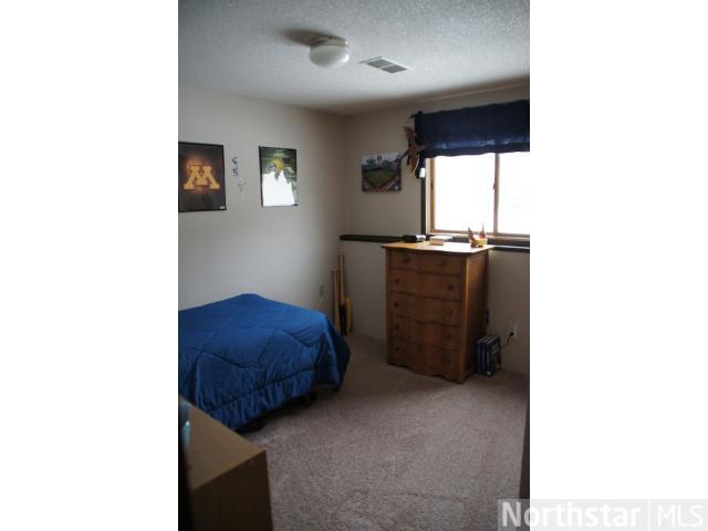 7216 109th Cir N, Champlin, MN 55316 photo 9