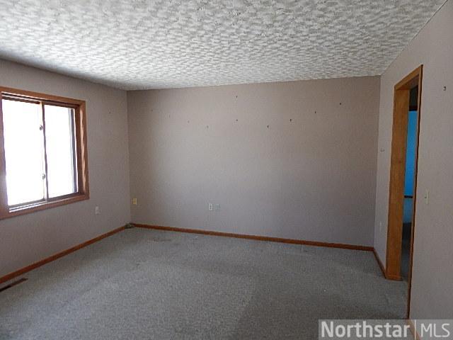 104 Robert Rd, Jordan, MN 55352 photo 2