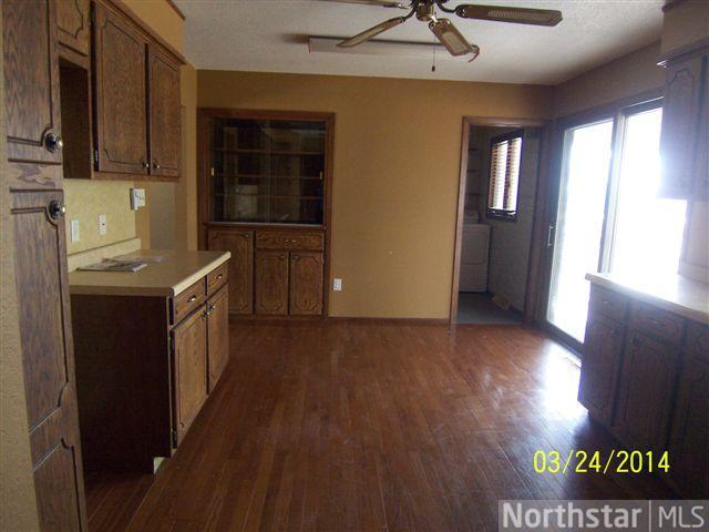 560 6th St E, Hector, MN 55342 photo 10