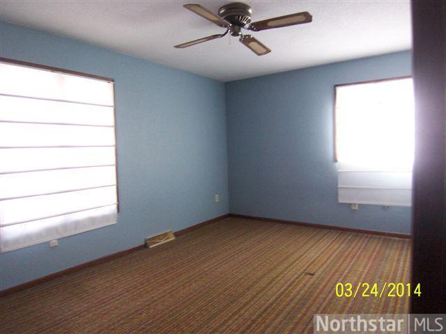 560 6th St E, Hector, MN 55342 photo 5