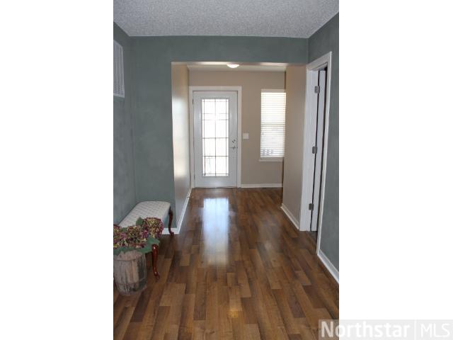 511 Summit Ln, Dundas, MN 55019 photo 4