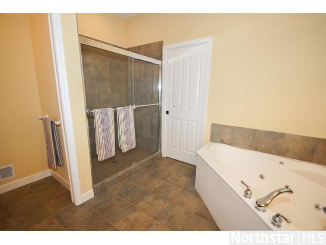 13171 Drumcliffe Path, Rosemount, MN 55068 photo 15