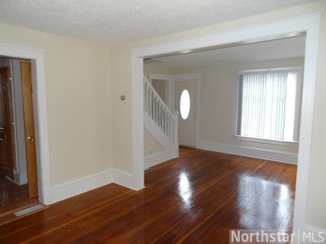 236 Wilson Ave N, Faribault, MN 55021 photo 5