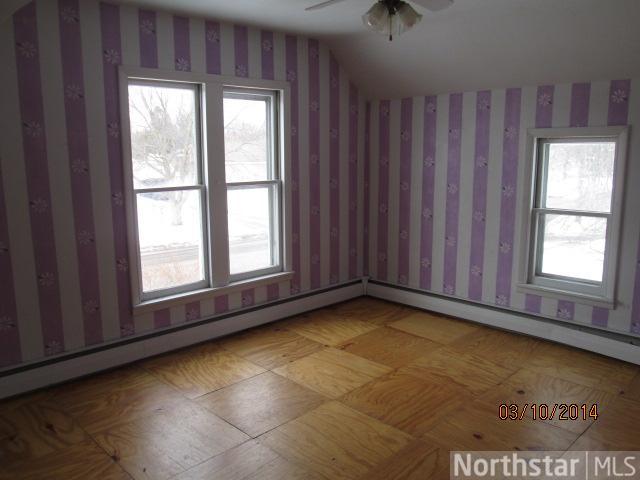 1326 Maple St, Baldwin, WI 54002 photo 9
