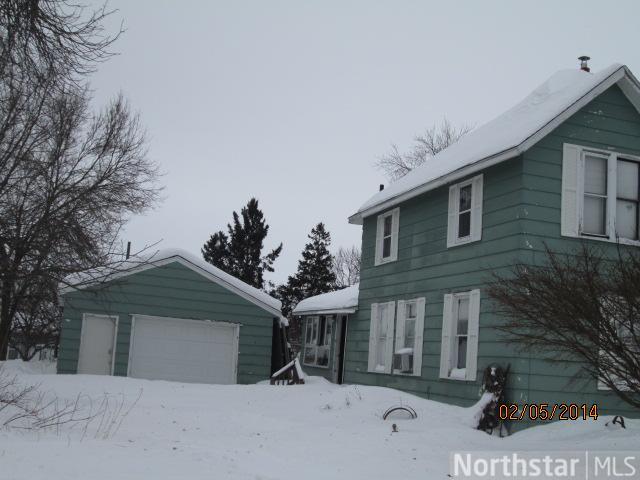 1326 Maple St, Baldwin, WI 54002 photo 12