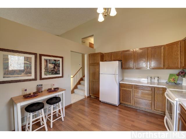 577 Skillman E Ave, Saint Paul, MN 55117 photo 3