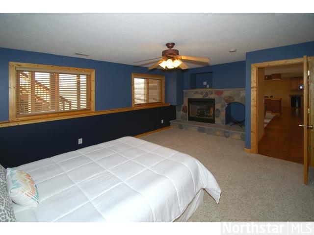 6885 Deer Ct, Hugo, MN 55038 photo 16