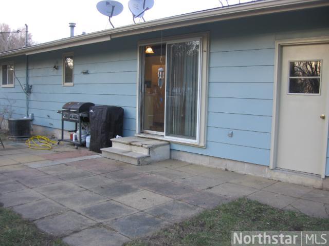 331 Spruce E Dr, Annandale, MN 55302 photo 2