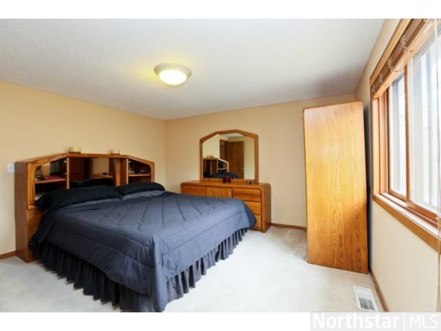 5545 Three Points Blvd, Mound, MN 55364 photo 3
