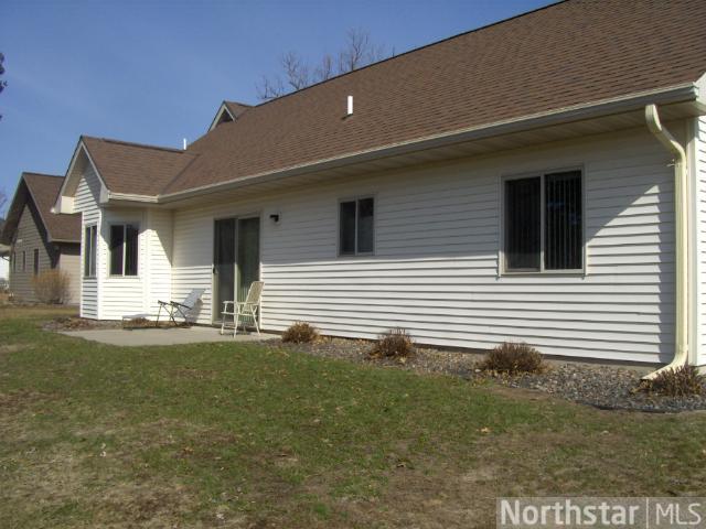 111 White Pine Ct, Mora, MN 55051 photo 2