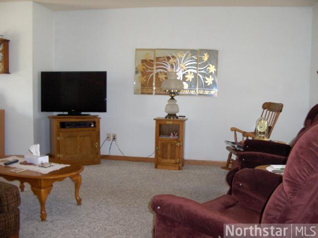 111 White Pine Ct, Mora, MN 55051 photo 8