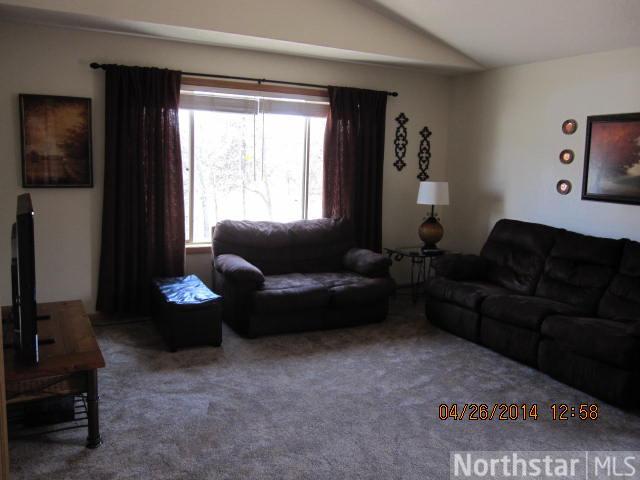 12705 Chestnut Dr, Baxter, MN 56425 photo 3