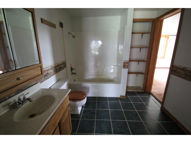 1148 Olympic St, Braham, MN 55006 photo 5