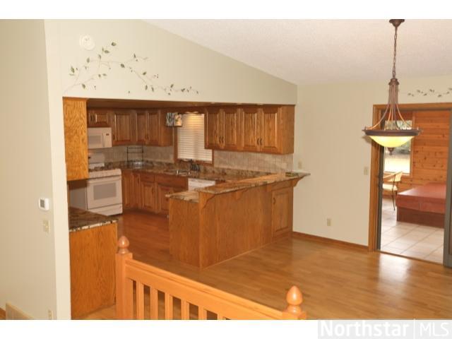 1838 Plainview Dr, Saint Cloud, MN 56303 photo 2