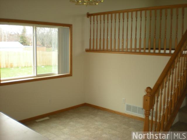 1701 Shannon Dr, Saint Cloud, MN 56301 photo 4