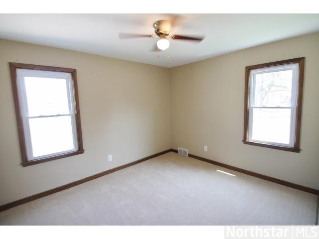 400 W 3rd St, Chaska, MN 55318 photo 10