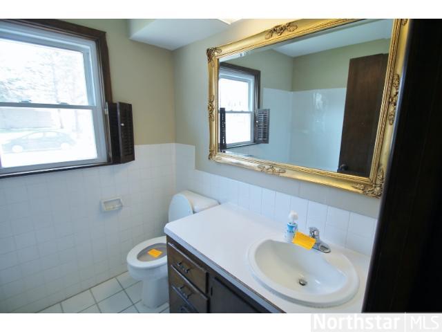400 W 3rd St, Chaska, MN 55318 photo 11