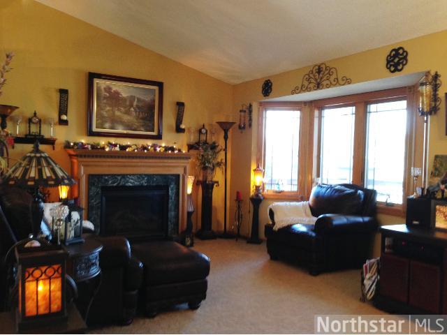 3965 Northview Ter, Eagan, MN 55123 photo 2