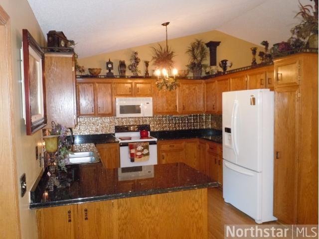 3965 Northview Ter, Eagan, MN 55123 photo 4