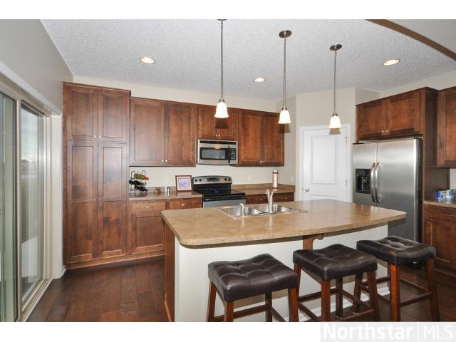 2013 Cobblestone Dr, Cologne, MN 55322 photo 3