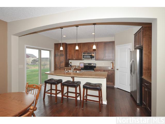 2013 Cobblestone Dr, Cologne, MN 55322 photo 4