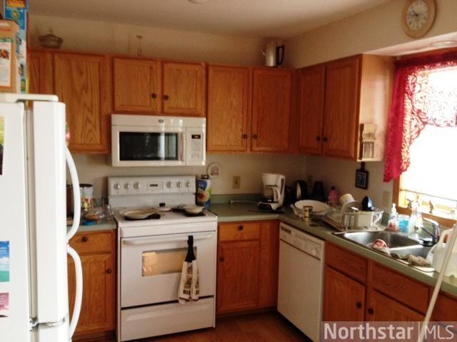 1900 Windmill Dr, Baldwin, WI 54002 photo 2
