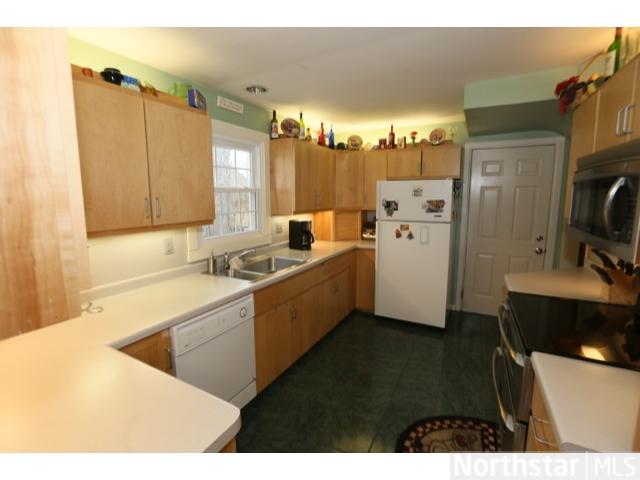 712 6th Ave N, Saint Cloud, MN 56303 photo 9