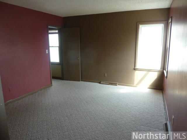 115 1st St E, Madison, MN 56256 photo 5